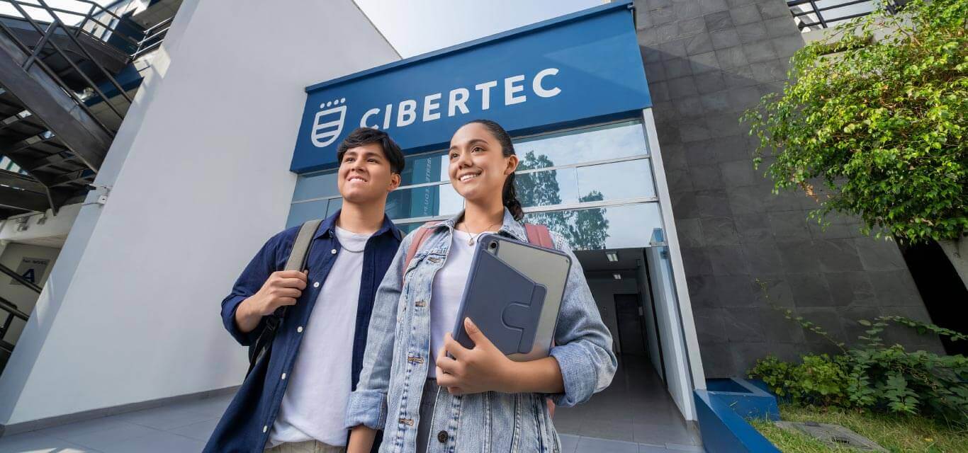 En Cibertec puedes estudiar las carreras técnicas mejor pagadas del mercado laboral y alcanzar todos tus éxitos.