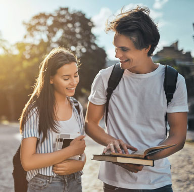 Contamos con diferentes becas para potenciar tus conocimientos. Ingressa y conoce más sobre este beneficio para el estudiante.